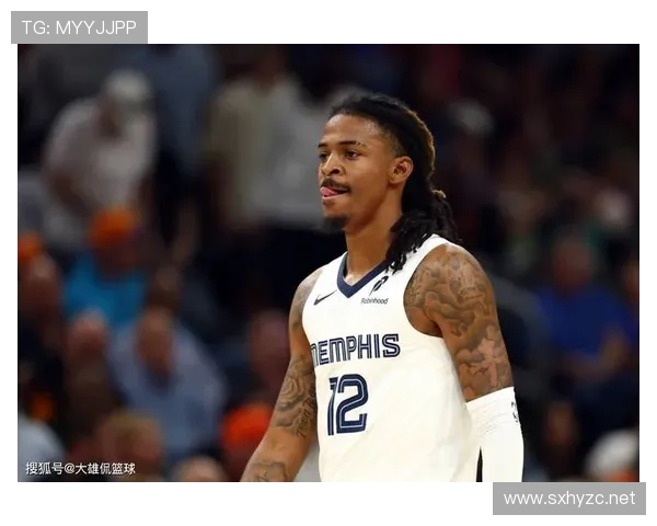 贾·莫兰特今天穿的球鞋得卖多少人家的车啊，这也太奢侈了吧？