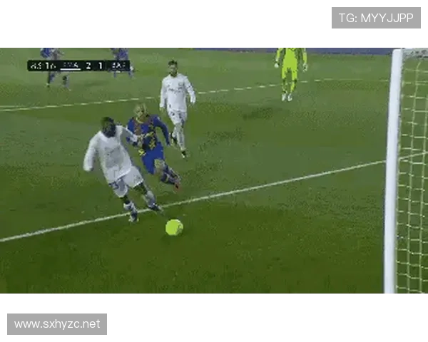 禁区线判罚规则揭秘：球身触线算不算禁区内？